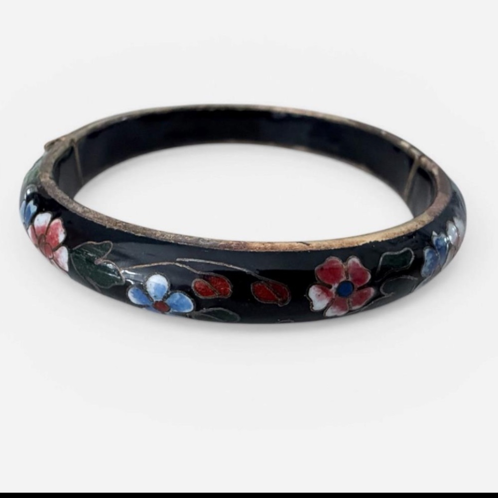Vintage Hinged Cloisonné Bangle Bracelet — Black Enamel with Floral Design